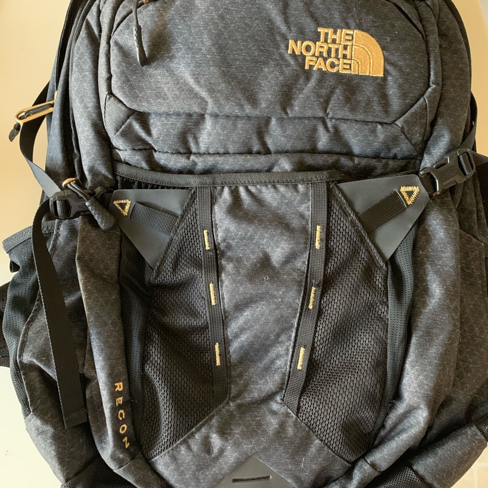 North Face Recon Backpack